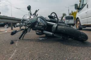 A crashed motorcycle. How long does a motorcycle accident lawsuit take?